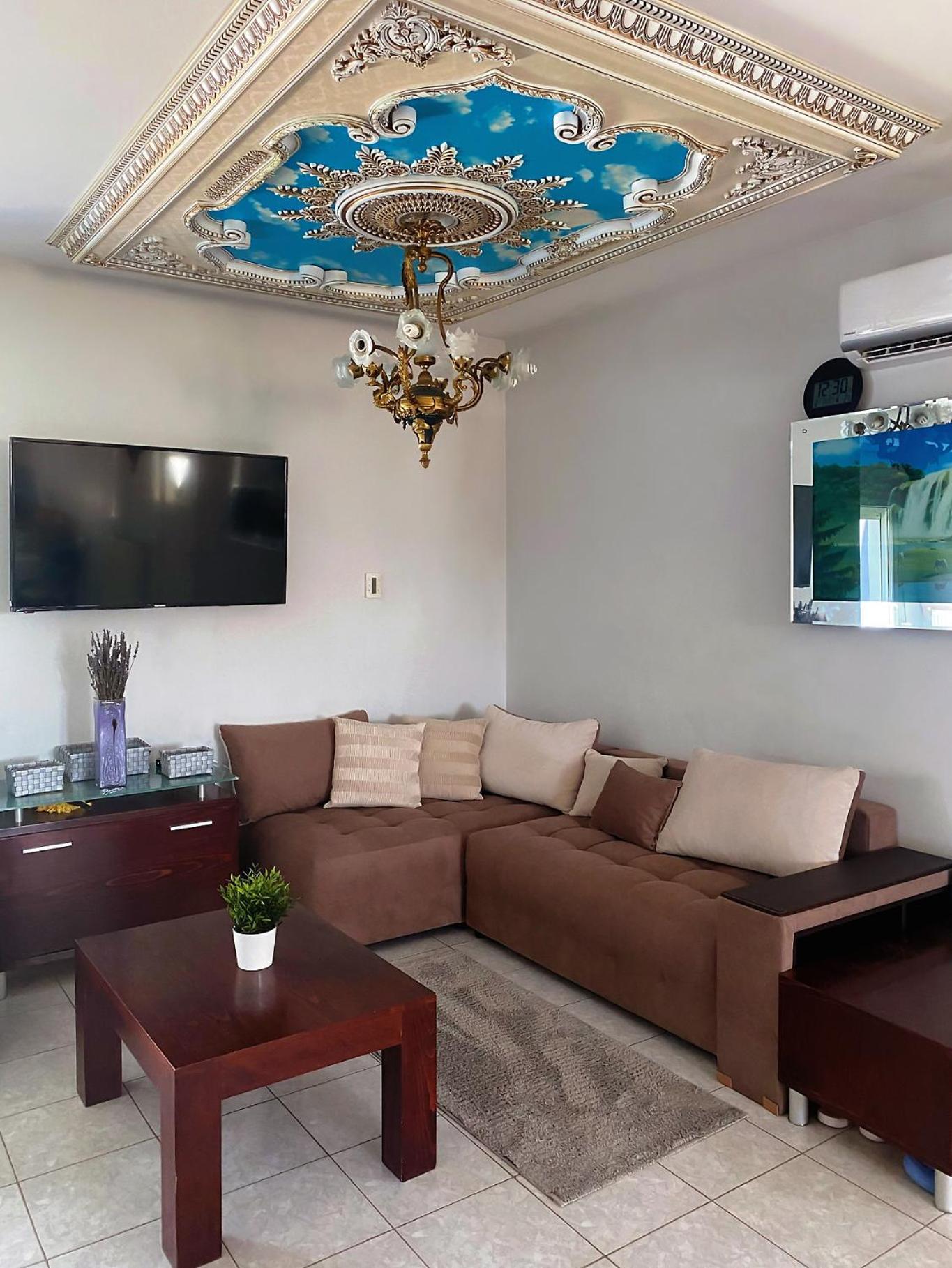 Villa Blue House à Karianí Extérieur photo