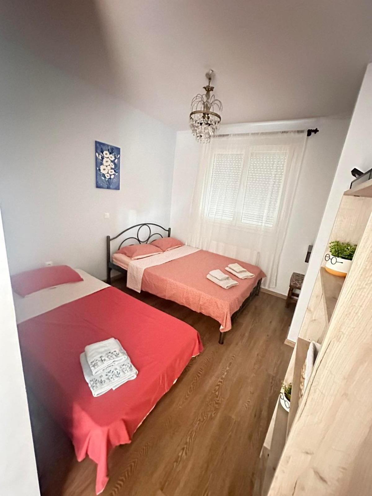 Villa Blue House à Karianí Extérieur photo